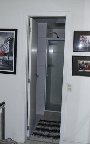 Apartamento para alugar com 182m², 3 quartos e 2 vagasCorredor
