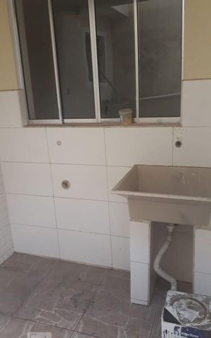 Casa para alugar com 80m², 2 quartos e 1 vaga Casa para alugar com 80m², 2 quartos e 1 vagaÁrea de Serviço