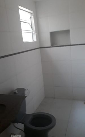 Casa para alugar com 80m², 2 quartos e 1 vaga Casa para alugar com 80m², 2 quartos e 1 vagaBanheiro