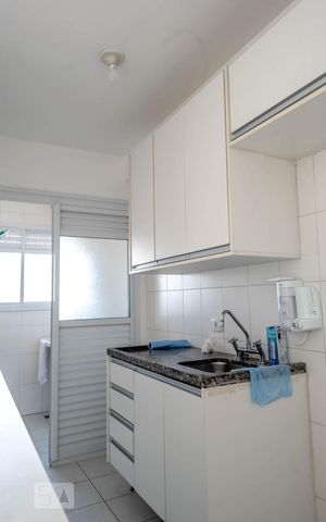 Apartamento à venda com 54m², 2 quartos e 2 vagas Apartamento à venda com 54m², 2 quartos e 2 vagasCozinha