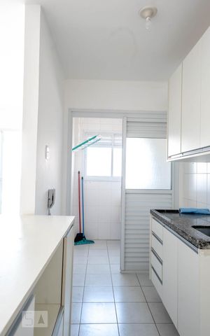 Apartamento à venda com 54m², 2 quartos e 2 vagas Apartamento à venda com 54m², 2 quartos e 2 vagasCozinha