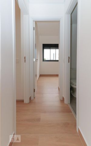Apartamento à venda com 57m², 2 quartos e 1 vaga Apartamento à venda com 57m², 2 quartos e 1 vagaCorredor