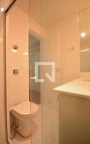 Apartamento à venda com 85m², 3 quartos e 1 vagaBanheiro da suíte