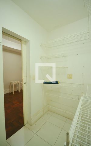 Apartamento à venda com 85m², 3 quartos e 1 vagaCloset