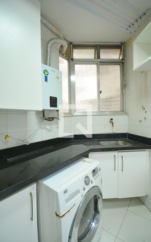 Apartamento à venda com 85m², 3 quartos e 1 vagaDetalhe da área de serviço