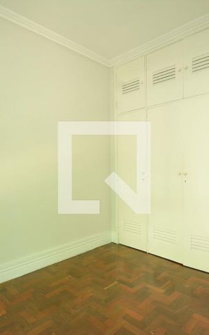 Apartamento à venda com 85m², 3 quartos e 1 vagaQuarto 2
