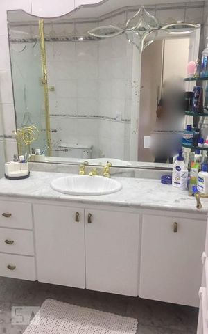 Apartamento à venda com 155m², 3 quartos e 4 vagasBanheiro 1