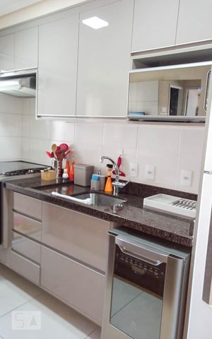 Apartamento à venda com 55m², 2 quartos e 1 vaga Apartamento à venda com 55m², 2 quartos e 1 vagaCozinha