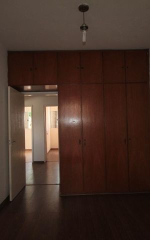 Casa à venda com 250m², 3 quartos e 2 vagasSuíte 1