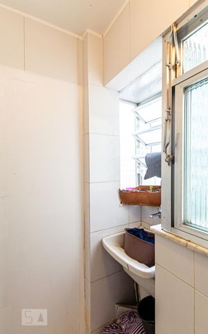 Apartamento à venda com 67m², 3 quartos e sem vaga Apartamento à venda com 67m², 3 quartos e sem vagaÁrea de Serviço