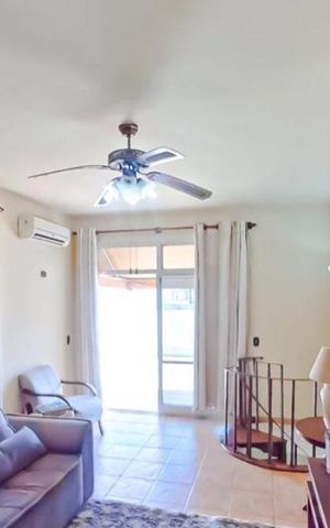 Apartamento à venda com 149m², 3 quartos e 2 vagas Apartamento à venda com 149m², 3 quartos e 2 vagasSala de TV