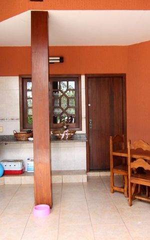 Casa para alugar com 600m², 5 quartos e 8 vagas Casa para alugar com 600m², 5 quartos e 8 vagasÁrea comum - Churrasqueira