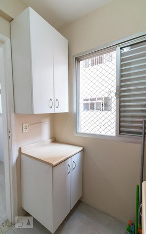Apartamento à venda com 97m², 3 quartos e sem vagaQuarto de serviço