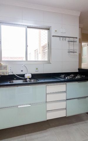 Apartamento à venda com 97m², 3 quartos e sem vagaCozinha