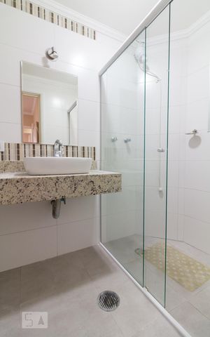 Apartamento à venda com 97m², 3 quartos e sem vagaBanheiro quarto 3 suíte