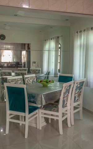 Casa à venda com 180m², 3 quartos e 6 vagasCozinha