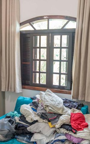 Casa à venda com 180m², 3 quartos e 6 vagasQuarto 2