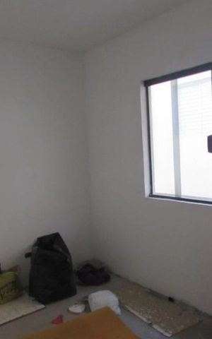 Casa à venda com 335m², 5 quartos e 8 vagas Casa à venda com 335m², 5 quartos e 8 vagasQuarto
