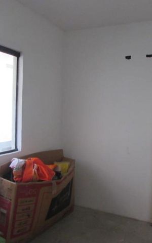 Casa à venda com 335m², 5 quartos e 8 vagas Casa à venda com 335m², 5 quartos e 8 vagasQuarto