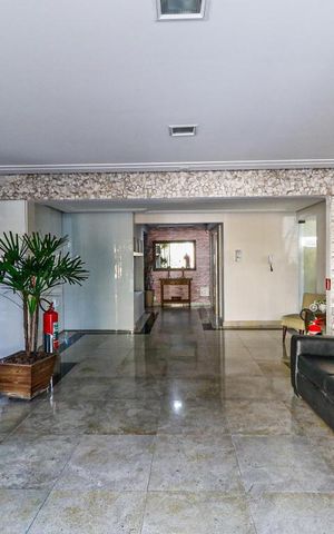 Apartamento à venda com 66m², 2 quartos e 1 vaga Apartamento à venda com 66m², 2 quartos e 1 vagaHall