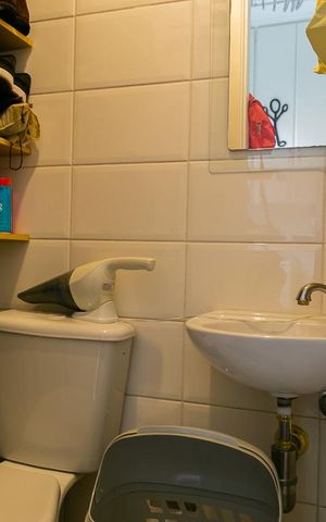 Casa de condomínio à venda com 105m², 3 quartos e 2 vagas Casa de condomínio à venda com 105m², 3 quartos e 2 vagasBanheiro de Serviço