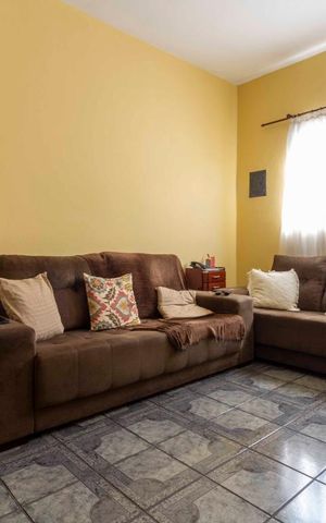 Casa à venda com 147m², 4 quartos e 3 vagasSala 