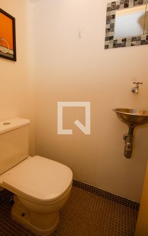 Apartamento para alugar com 60m², 1 quarto e 2 vagasLavabo