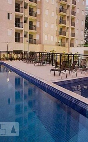 Apartamento para alugar com 65m², 3 quartos e 2 vagas Apartamento para alugar com 65m², 3 quartos e 2 vagasÁrea comum - Piscina