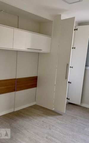 Apartamento para alugar com 65m², 3 quartos e 2 vagas Apartamento para alugar com 65m², 3 quartos e 2 vagasQuarto