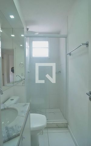 Apartamento para alugar com 54m², 2 quartos e 1 vaga Apartamento para alugar com 54m², 2 quartos e 1 vagaBanheiro