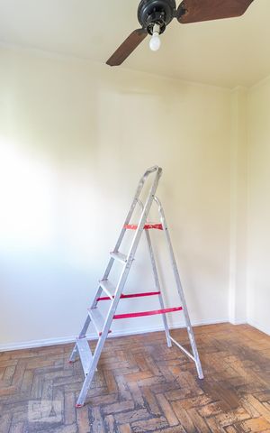 Apartamento à venda com 110m², 3 quartos e 1 vaga Apartamento à venda com 110m², 3 quartos e 1 vagaQuarto de Serviço
