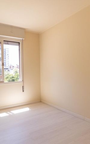 Apartamento à venda com 110m², 3 quartos e 1 vaga Apartamento à venda com 110m², 3 quartos e 1 vagaDormitório 2