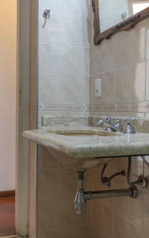 Apartamento à venda com 96m², 3 quartos e 2 vagasBanheiro 2