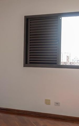 Apartamento à venda com 96m², 3 quartos e 2 vagasQuarto 2