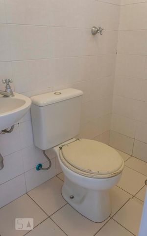 Apartamento à venda com 96m², 3 quartos e 2 vagasBanheiro dos Fundos