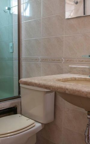 Apartamento à venda com 96m², 3 quartos e 2 vagasBanheiro da Suíte