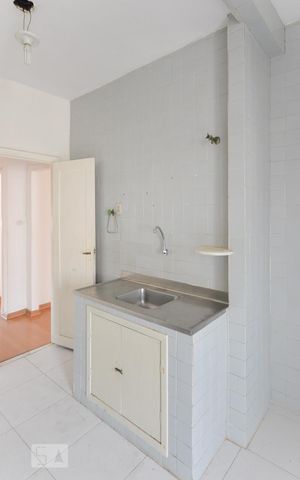 Apartamento para alugar com 70m², 2 quartos e sem vaga Apartamento para alugar com 70m², 2 quartos e sem vagaCozinha