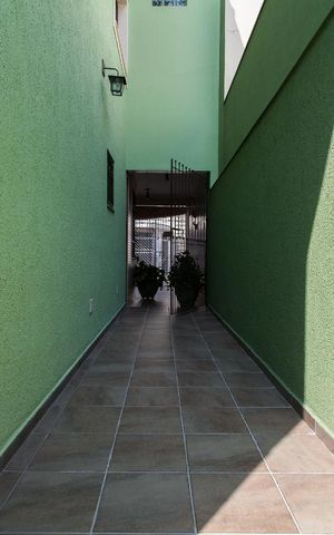 Casa de condomínio à venda com 220m², 3 quartos e 2 vagasQuintal