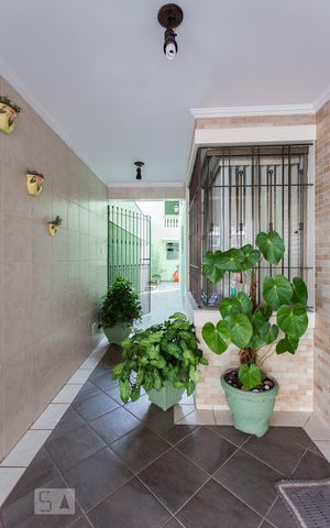 Casa de condomínio à venda com 220m², 3 quartos e 2 vagasGaragem