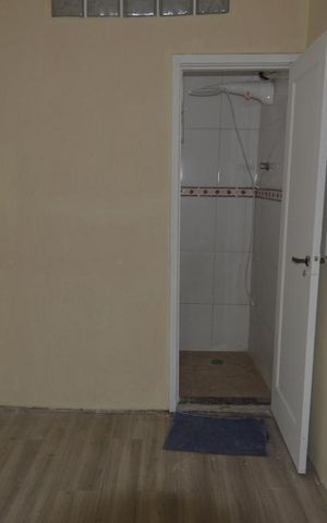 Studio à venda com 32m², 1 quarto e sem vagaEntrada
