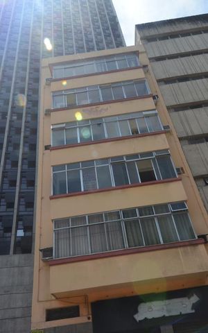 Studio à venda com 32m², 1 quarto e sem vagaFachada