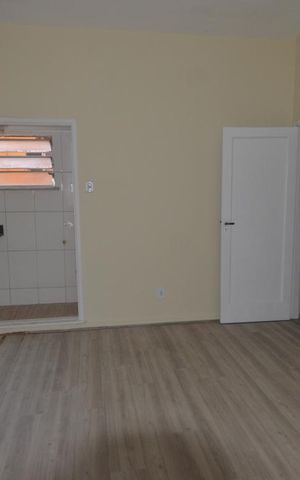 Studio à venda com 32m², 1 quarto e sem vagaSala