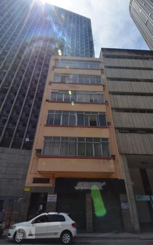 Studio à venda com 32m², 1 quarto e sem vagaFachada