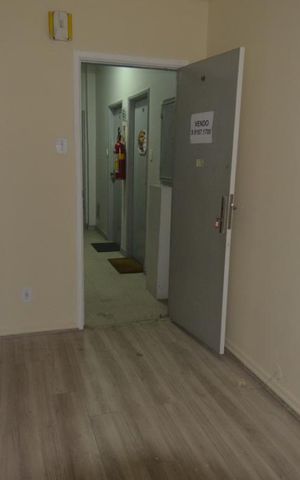 Studio à venda com 32m², 1 quarto e sem vagaEntrada