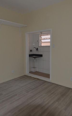Studio à venda com 32m², 1 quarto e sem vagaSala