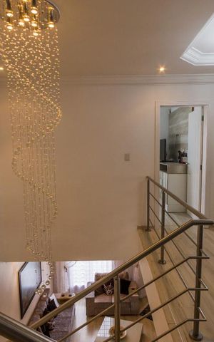 Casa para alugar com 350m², 3 quartos e 2 vagas Casa para alugar com 350m², 3 quartos e 2 vagasCorredor