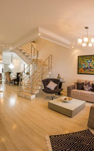 Casa para alugar com 350m², 3 quartos e 2 vagas Casa para alugar com 350m², 3 quartos e 2 vagasDetalhe Sala
