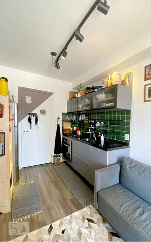 Apartamento para alugar com 33m², 1 quarto e sem vaga Apartamento para alugar com 33m², 1 quarto e sem vagaCozinha