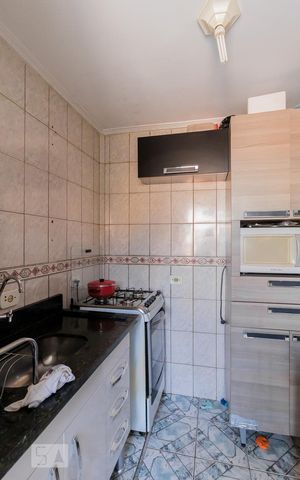 Apartamento à venda com 48m², 2 quartos e 1 vaga Apartamento à venda com 48m², 2 quartos e 1 vagaCozinha