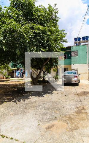 Casa à venda com 165m², 2 quartos e 2 vagas Casa à venda com 165m², 2 quartos e 2 vagasQuintal
